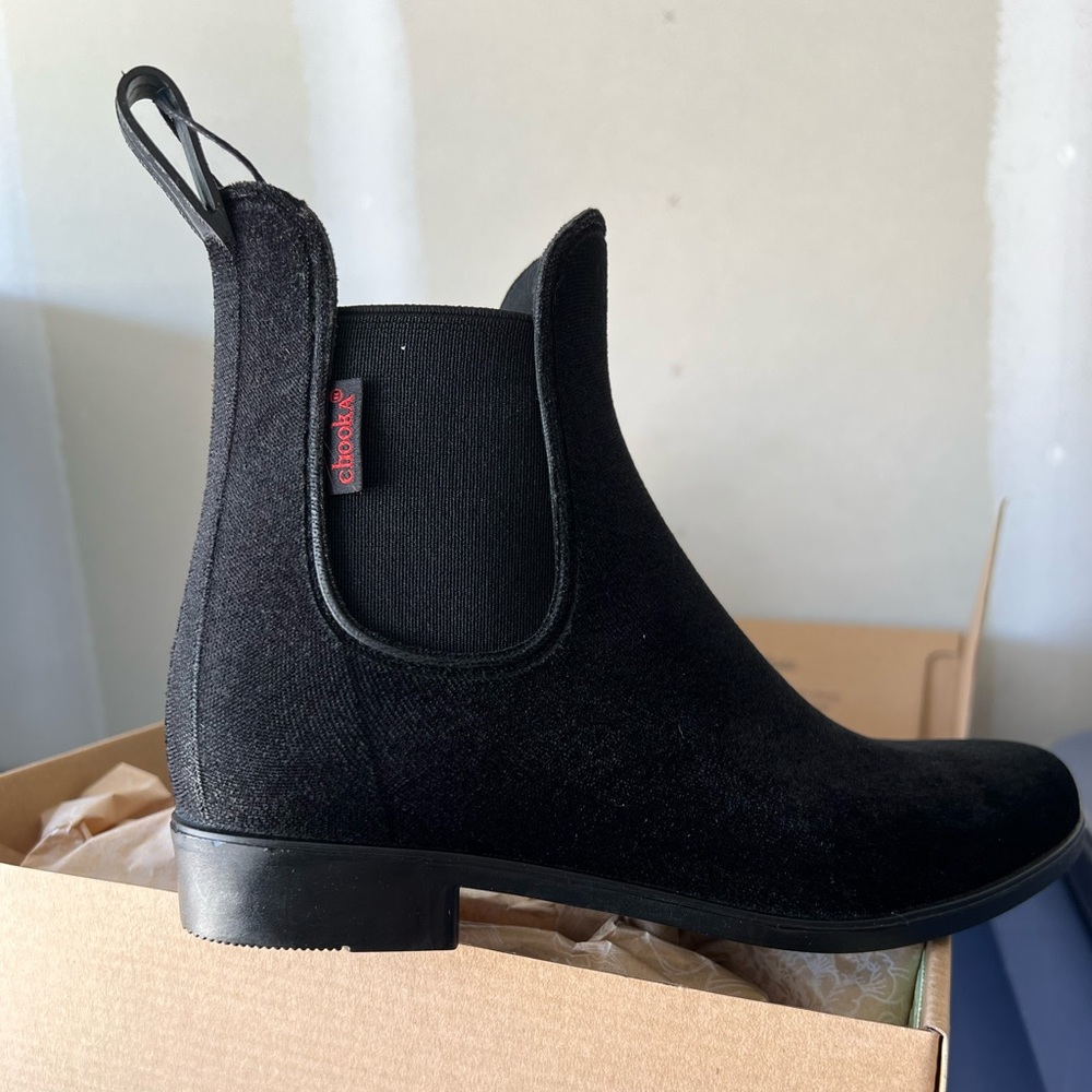 Chooka short black boots